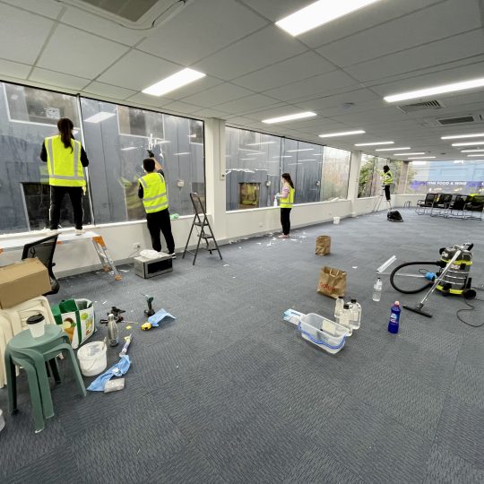 https://auchencleaningservices.com/wp-content/uploads/2015/07/Image_20250127150816-540x540.jpg