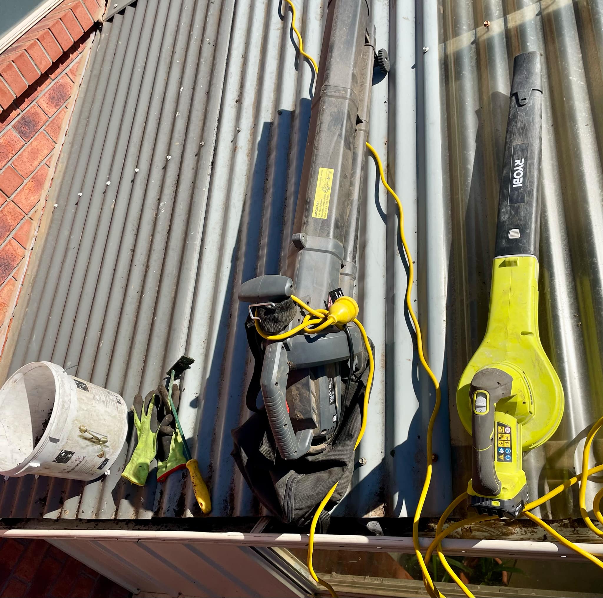 https://auchencleaningservices.com/wp-content/uploads/2025/05/369fc6a1-4bee-4f08-bc95-fb787429b553.jpeg